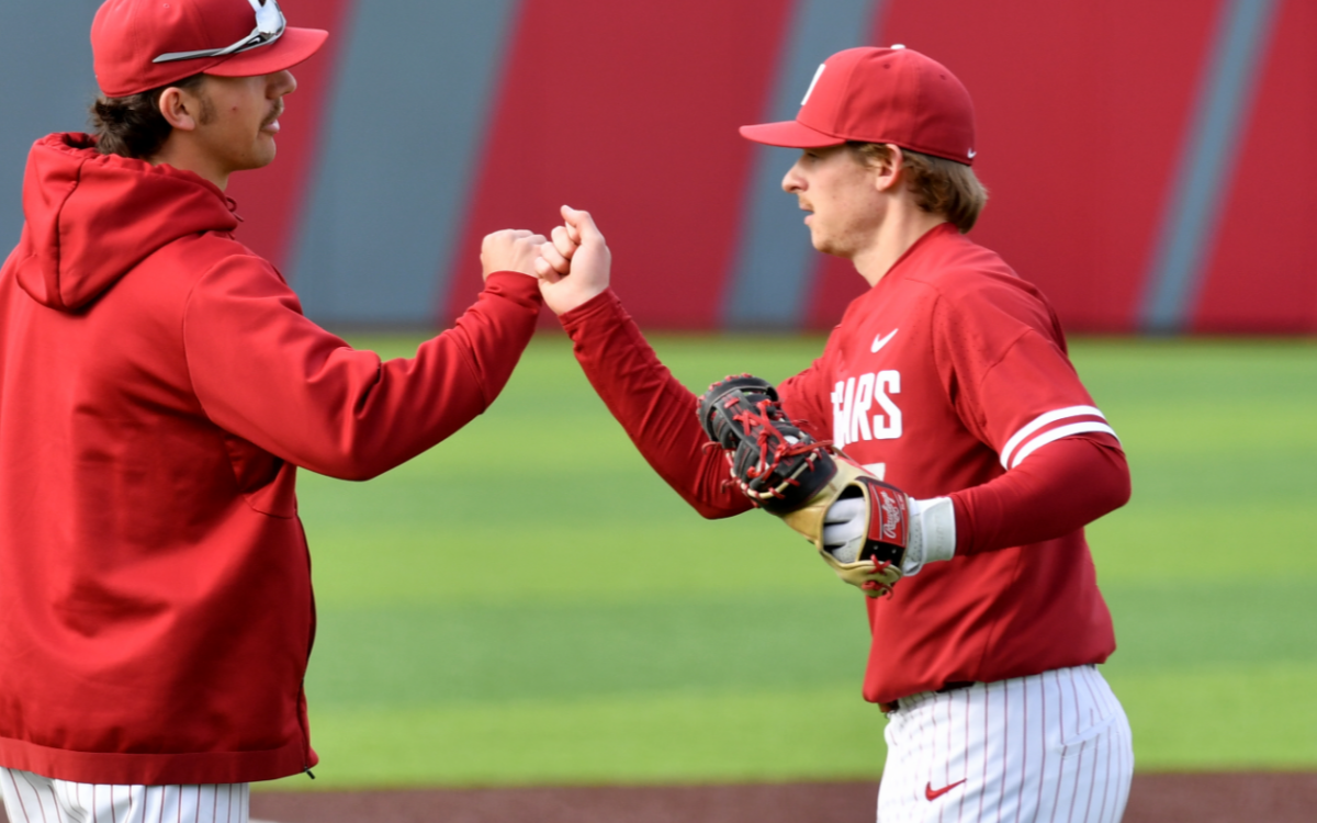 WSU Opens Nine-Game Road Trip with 6-4 Victory over Portland